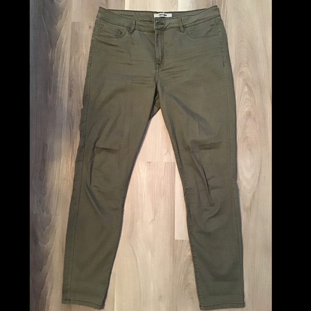 Refuge Skinny Jeans